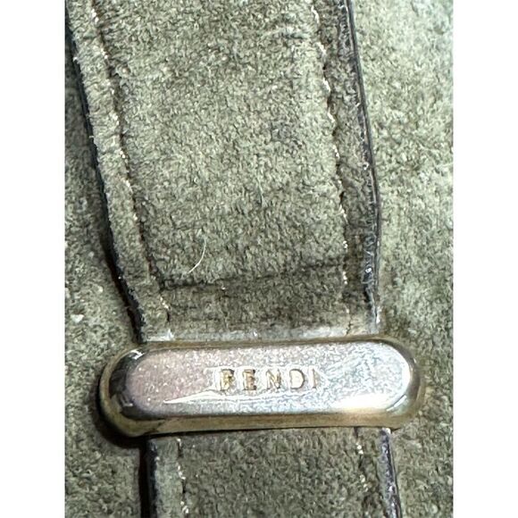 Fendi Women's Olive Green Bag Medium Gold Hardware - Picture 12 of 15